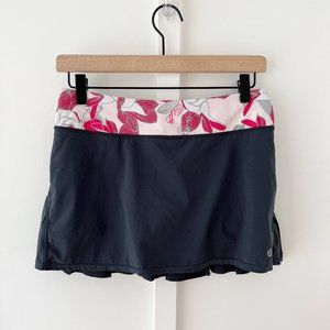 LULULEMON grey floral Y2K speed skirt